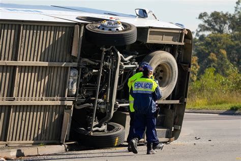 Australia police: initial inquiries indicate 10 dead in overnight bus crash